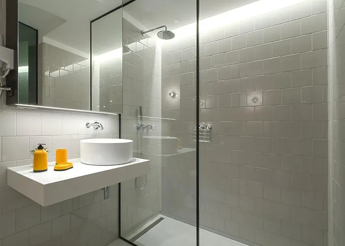 Alegria By Hosts * Oporto