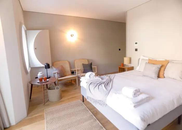 Alegria By Hosts * Porto