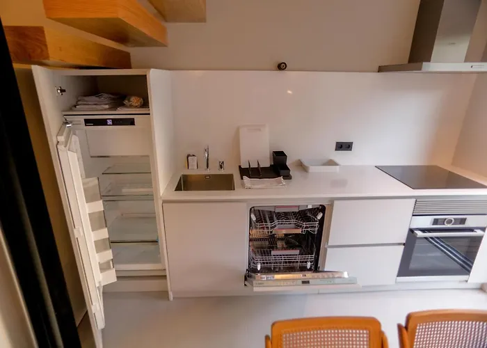 Alegria By Hosts * Porto