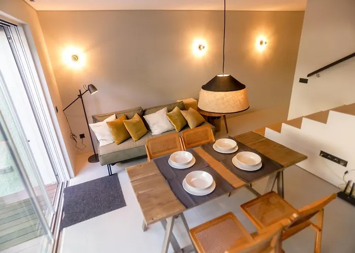 Alegria By Hosts Apartment