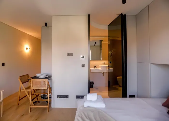 Alegria By Hosts * Porto